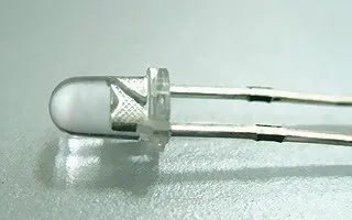 Светодиод ARL2-3214UWC-8cd (ANR, 3мм (круглый))